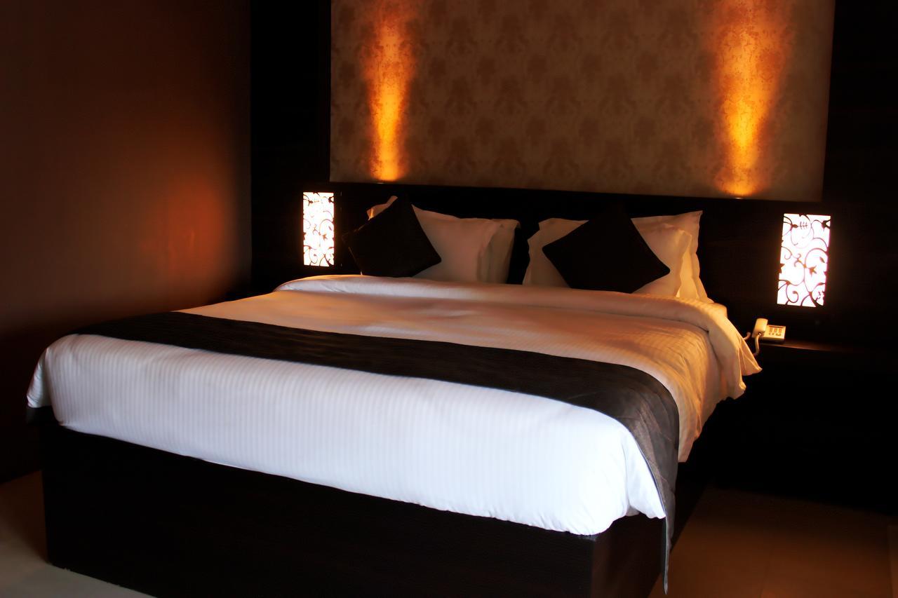 Hotel Grand Tizu Dimāpur Eksteriør billede