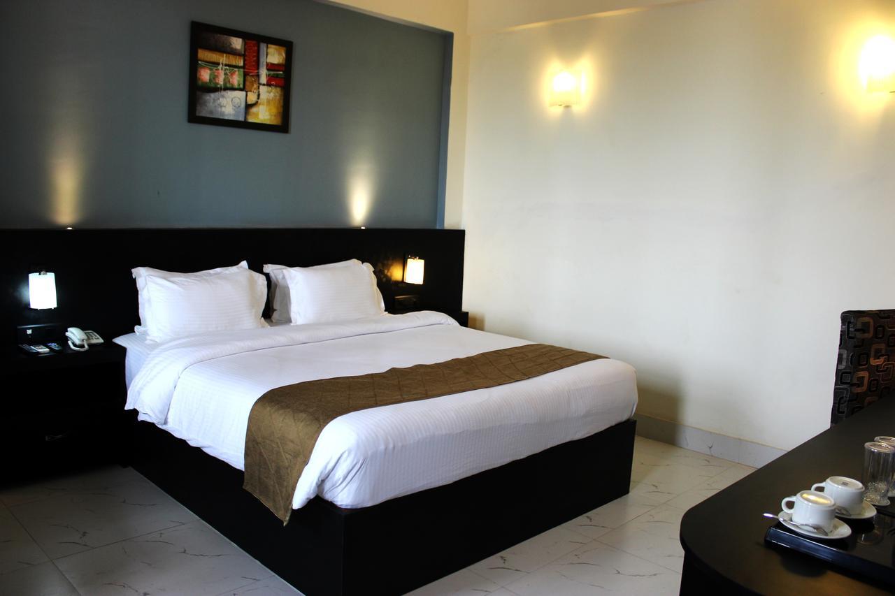 Hotel Grand Tizu Dimāpur Eksteriør billede